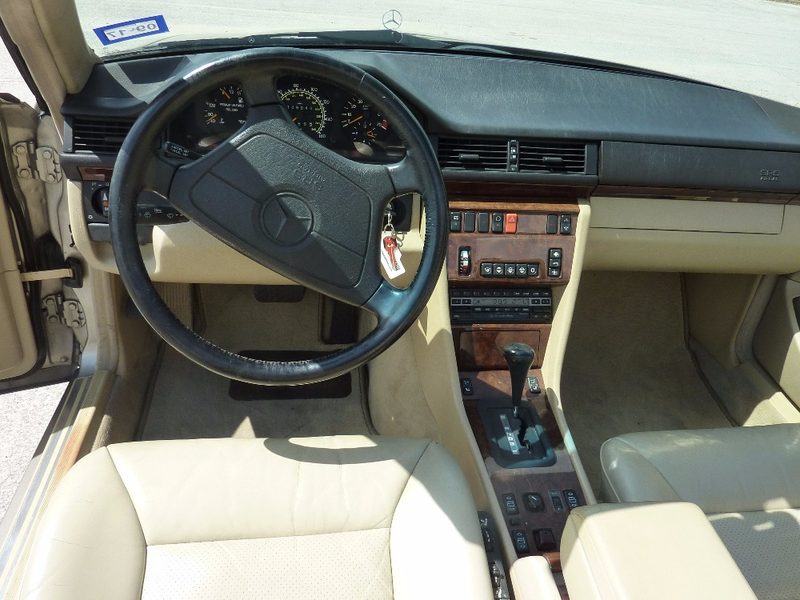 Illustration for article titled For $7,700, Could This 1993 Mercedes 300CE Be Your Summer Fling?